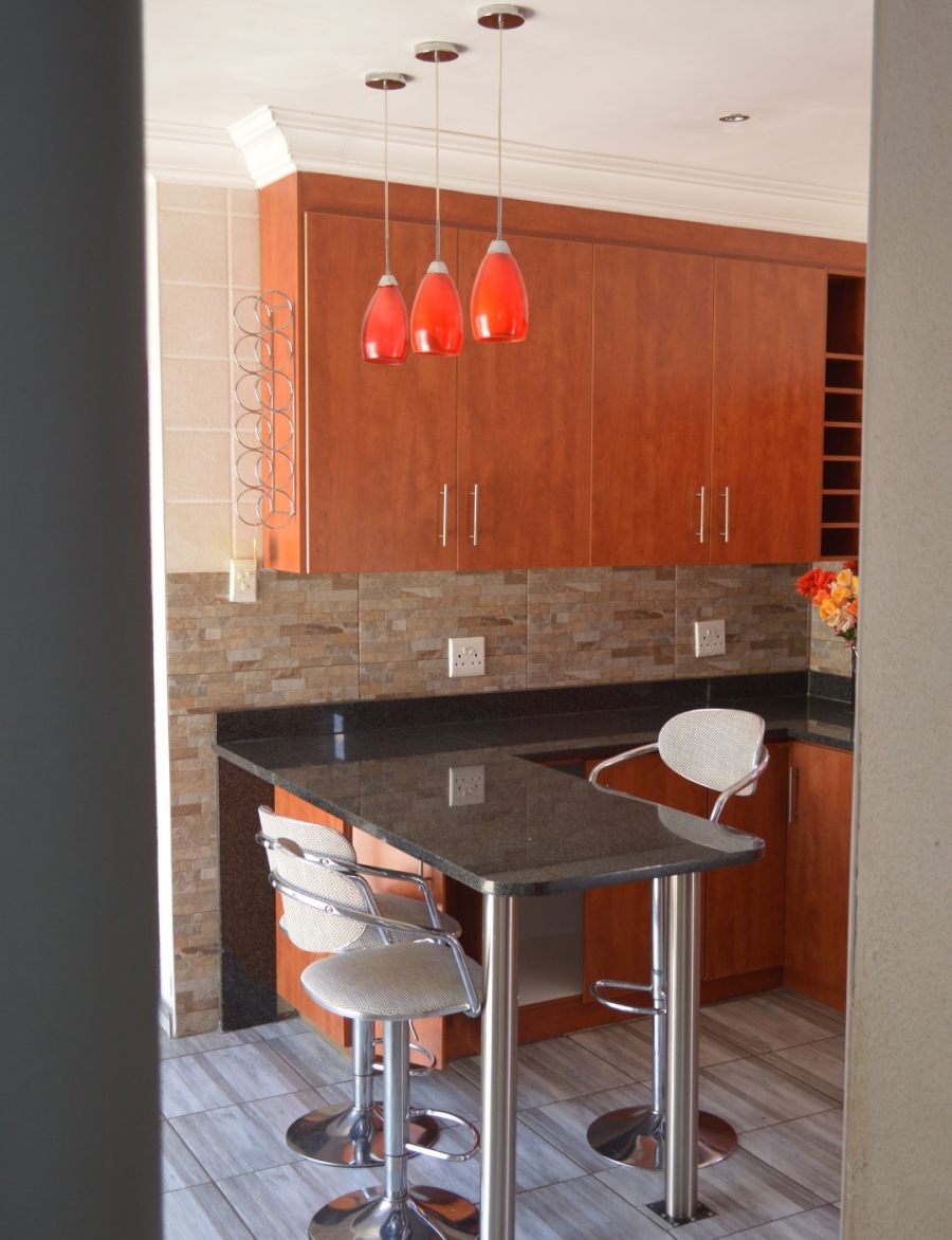 3 Bedroom Property for Sale in Wilkoppies North West